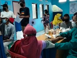 Sekitar 400 Orang Laksanakan Vaksinasi di Desa Cangkorah