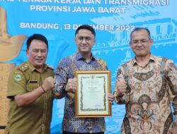 Kabupaten Bandung Barat MeneriMa penghargaan Siddhakarya Dari Pemprov