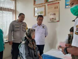 Giat Sambang Babinmas Pengobatan Puskesmas di Posyandu Rw 16 Desa Giriasih Batujajar