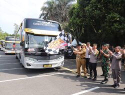 Ini Pesan Hengky Kurniawan Saat Melepas Empat Bus Mudik Gratis dari Pemkab KBB.