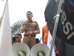 Kang Hengki Berjanji Dirinya Akan Dukung dan Berpihak ke Buruh