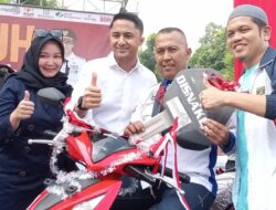 Hengki Di Sambut Meriah Oleh Para Serikat Buruh Di Acara Hari Buruh Nasional