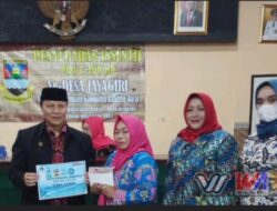 Penyaluran Insentif Dan Honorarium tutorial Paud Dan Kader Di Desa Jayagiri-Lembang