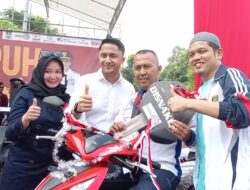 Hengki di Sambut Meriah oleh Para Serikat Buruh di Acara Hari Buruh Nasional