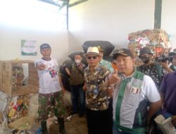 Bupati Bandung HM.Dadang Supriatna, Tinjau Langsung Tempat Pengelolaan Sampah Reduce Reuse Recycle (TPS3R) Bedas Juara Desa Sukapura.