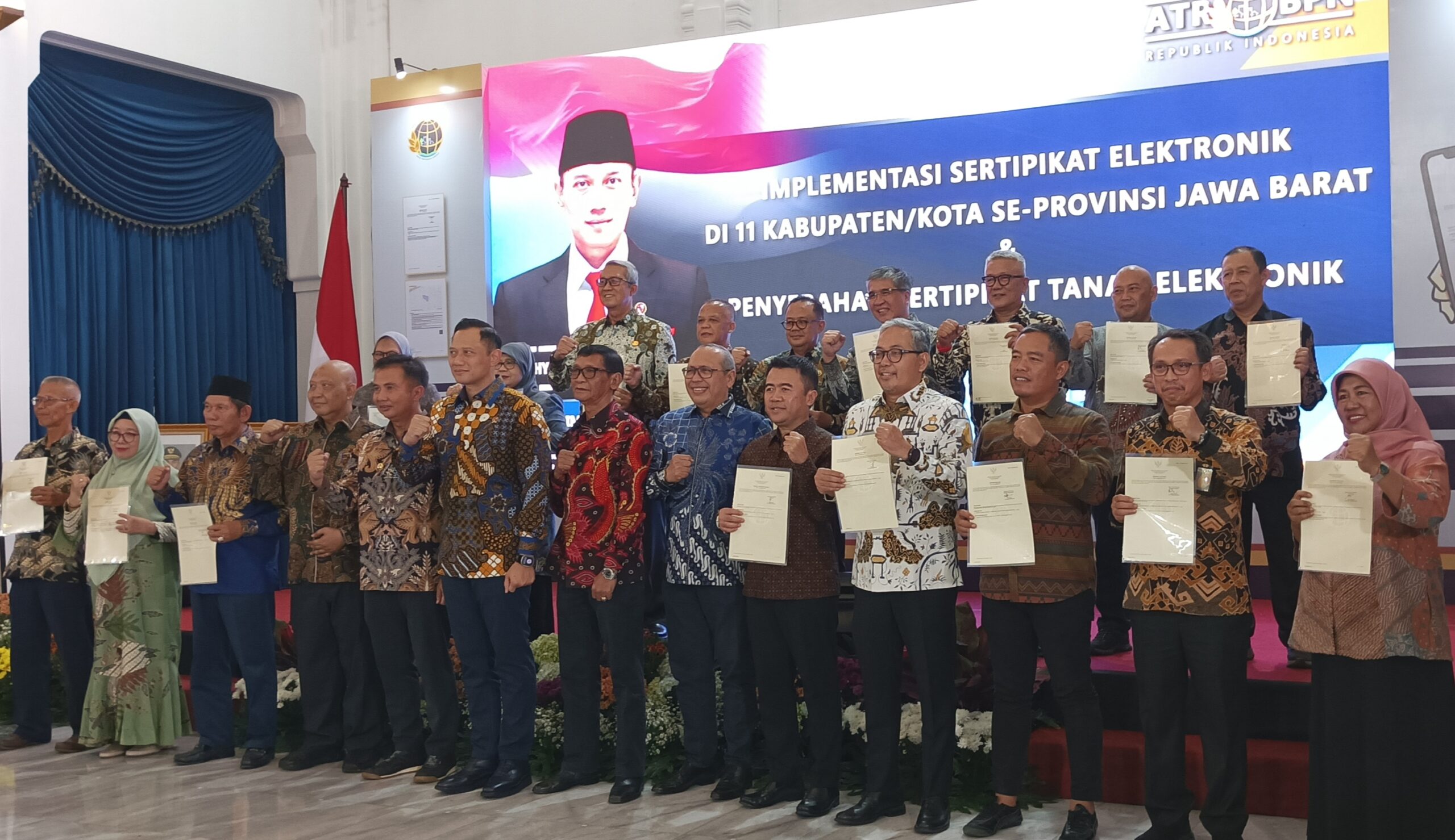 Sertifikat Tanah Elektronik Resmi Diterapkan 11 Kabupaten/Kota AHY : Bakal Sulit Dipalsukan