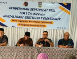 BPN KBB Serahkan 125 Sertifikat dari Jumlah Berkas 1.747 Bidang Tanah Begini Keterangan Agus Achmad Camat Padalarang