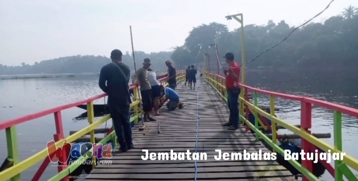 Akses Jembatan Jembalas Batujajar Milik Perorangan di Bongkar, Begini Reaksi Masyarakat Pengguna Jalan