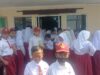 Kunjungan Siswa SDN 2 Pasirhalang ke Kantor Desa Pasirhalang di Sambut Dengan Baik