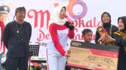 Dalam Milangkala Desa Tanimulya Mulya ke-56 Kades Tonjolkan Lomba Nanak Nasi Tradisional