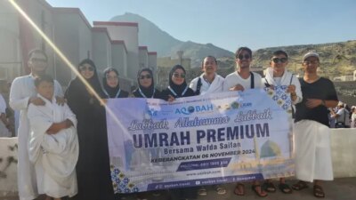 Wafda Saifan dan Keluarga Menjalani Umrah dengan Aqobah Go back and forth