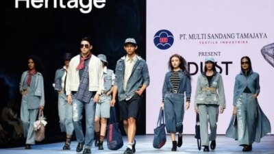 Kolaborasi Denim Meets Artwork: DUST di Highlight Indonesia 2024