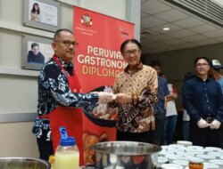 Duta Besar Peru Berbagi Wawasan Global dengan Mahasiswa Internasional BINUS