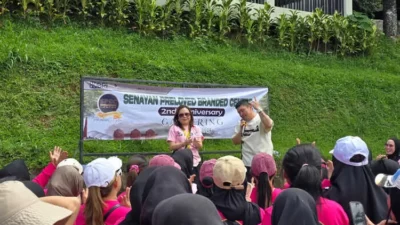 deGadai Gandeng SPBC Edukasi Gadai Tas Bermerek