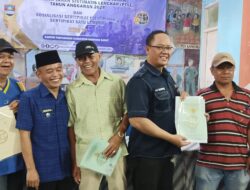 Program Sertifikat PTSL 312 Bidang Tahap ke 2 di Desa Kertajaya Padalarang Selesai di serahkan 