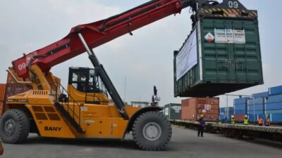 Logistik Kai meningkatkan transportasi limbah B3 yang lebih aman