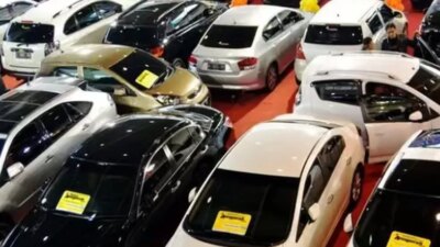 Cara yang aman dan cepat untuk menjual mobil bekas secara on-line