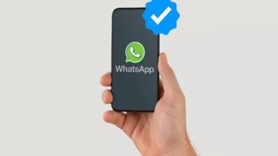 Kapan bisnis perlu memverifikasi cek biru di whatsapp?