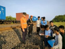 Kai mengingatkan bahaya Ngabuburit di garis kereta api
