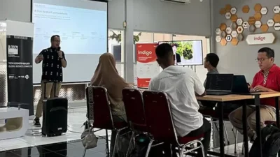 Telkom Indonesia dan Ledgerowl meningkatkan Literasi Keuangan MSM dengan AI