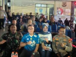 Polsek Padalarang Gelar Nobar Persib Vs Barito Putera, Sangat Meriah