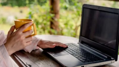 Keamanan Endpoint untuk Pekerja Jauh: Cara Efektif untuk Melindungi Knowledge