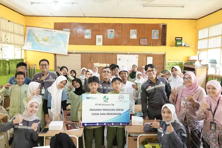 Sumber : PT PP (Persero) Tbk