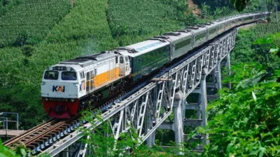 Kereta Landscape: Pengalaman Pariwisata Menikmati Sifat Indonesia