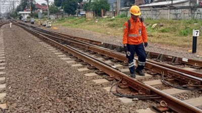 Peran essential pemeriksa kereta api
