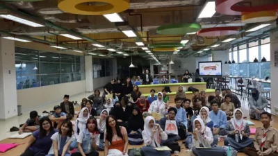Telkom Indonesia mendorong siswa untuk membuat solusi virtual