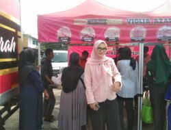 Hj. Viola Azarah, S.E. Gelar Bazar Ayam Potong Murah: Wujud Kepedulian untuk Warga Bandung Barat