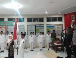 Haru di Rasakan Semua Orang tua, Saat Sekcam Kecamatan Cisarua Kukuhkan Paskibra nya