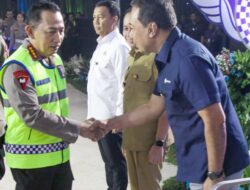 Direktur Utama Jasa Marga Terima Penghargaan Pin Emas Kapolri