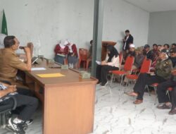 Ketua RT dan RW Desa Mekarsari Terima Bentuk Dorongan Sosial dari Pemkab Bandung Barat