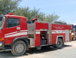 Pelindo Multi Terminal Parepare Sigap Mendukung Pemadaman Api