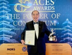 CEO BINA NUSANTARA, Ir. Bernard Gunawan, Raih Outstanding Leaders ACES Awards 2025