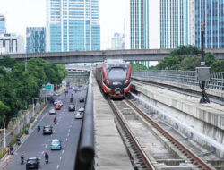 KAI Terapkan Tarif Akhir Pekan LRT Jabodebek selama Nataru 2025/2026