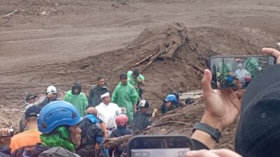 Pemprov Jabar Salurkan Bantuan dan Percepat Penanganan Bencana Longsor Pasirlangu