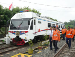 Pastikan Perjalanan Aman dan Andal, KAI Divre IV Tanjungkarang Gelar Cek Lintas Selama Angkutan Nataru