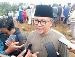 10 Jenazah Longsor Pasirlangu Cisarua di Makamkan Massal di Tanah Mati Barunyatuh