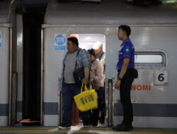 Empat KA Jarak Jauh Daop 2 Bandung Jadi Primadona Mudik dan Balik Lebaran 2026, Okupansi Tembus Lebih dari 100 Persen