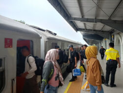 KAI Daop 2 Bandung Tingkatkan Pelayanan di Stasiun Cimahi