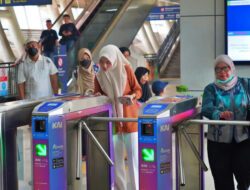 Hari Pertama WFH ASN, Pengguna LRT Jabodebek Turun 10 Persen, Layanan Optimal