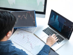 Pentingnya Regulasi dalam Melindungi Investor di Industri Keuangan