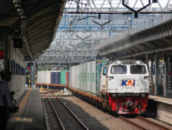 KAI Logistik Jaga Ketahanan Distribusi Nasional Selama Libur Akhir Pekan Kenaikan Yesus Kristus