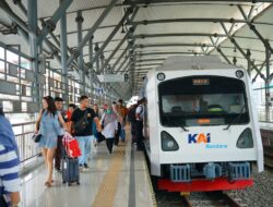 KAI Bandara Jadi Pilihan Transportasi Masyarakat, 130 Ribu Penumpang Terlayani Saat Libur Waisak dan Idul Adha