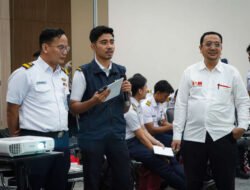 Jumlah Pengguna Meningkat, LRT Jabodebek Perkuat Kompetensi Train Attendant