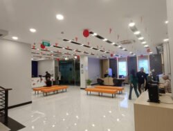 Sambut HUT ke-81 RI, BRI BO Pluit Semarakkan Kantor dengan Dekorasi Nuansa Merah Putih
