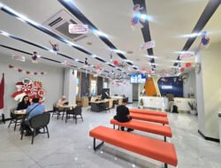 Semarak HUT ke-81 RI, BRI BO Krekot Percantik Kantor dengan Dekorasi Bernuansa Merah Putih