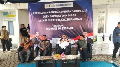 Komisi IV DPR RI dan Bulog Salurkan Pangan Tiga Bulan Berturut-turut Tahun 2026 di Beberapa Daerah Termasuk KBB